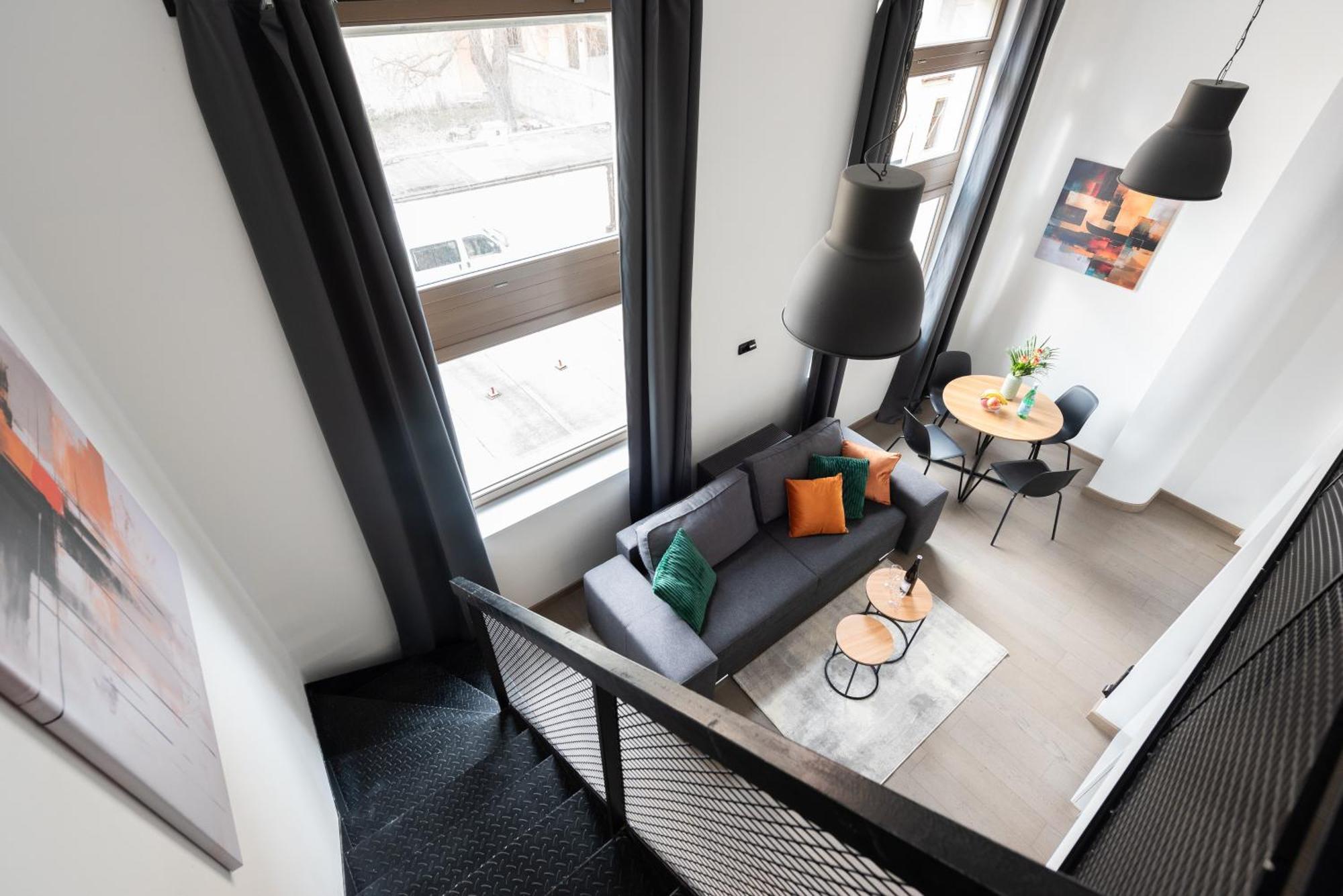 Modern Loft-apartments In Apartamento *