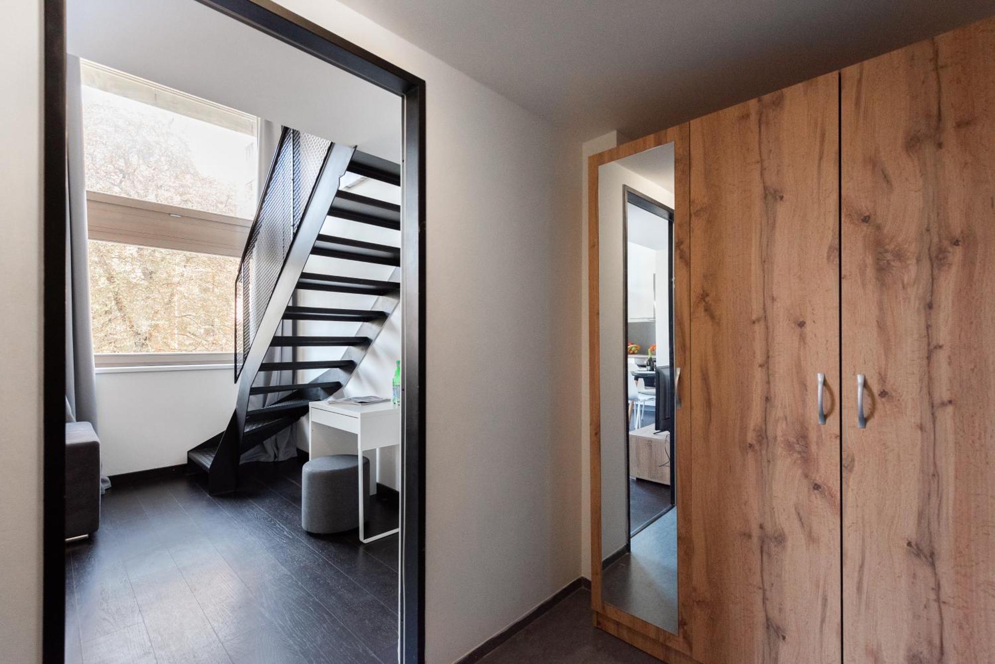 Modern Loft-apartments In Praga