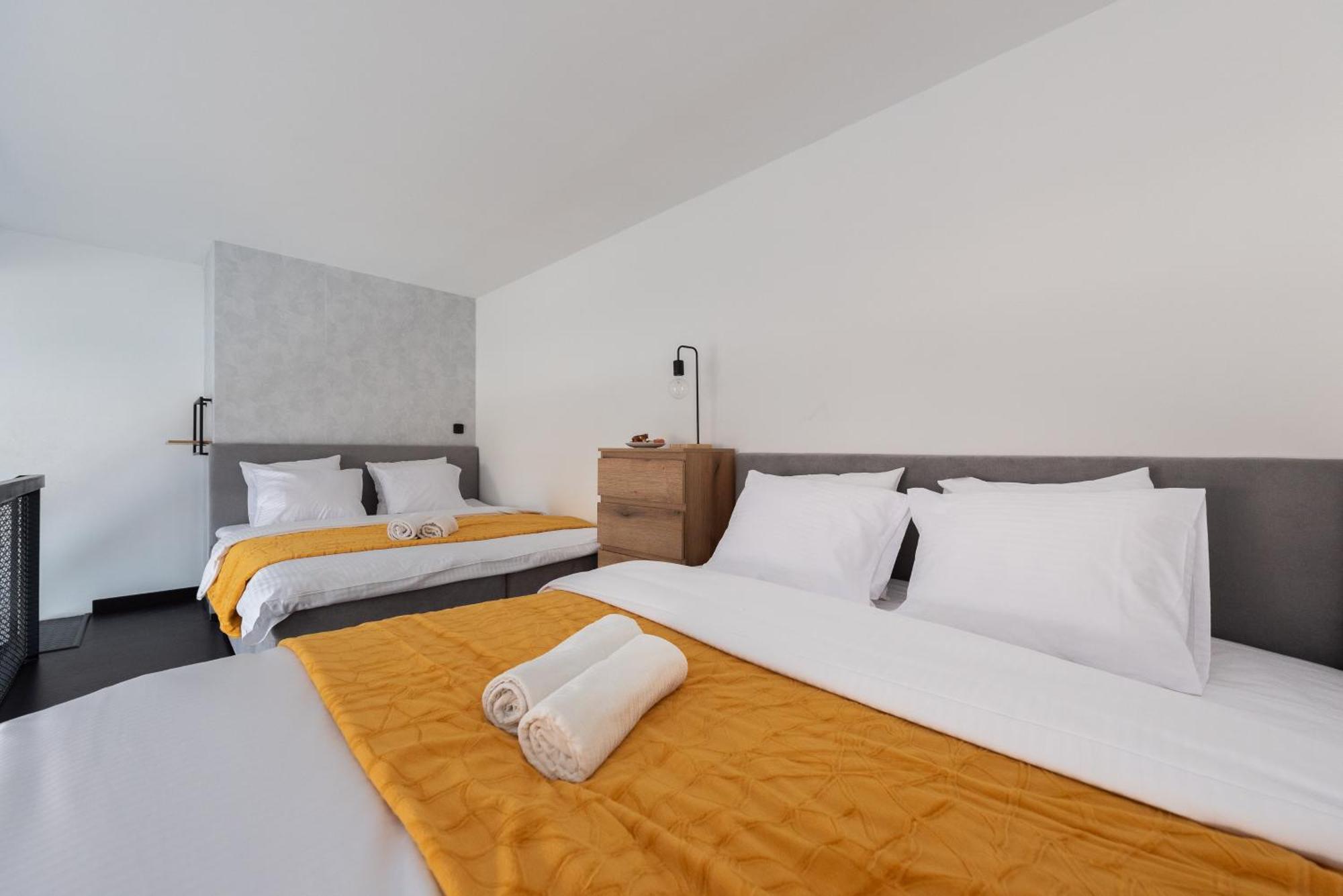 Modern Loft-apartments In Apartmán Praha